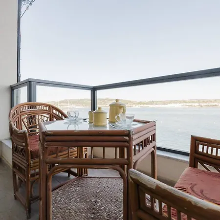 Apartment Seaside 2bed Ghadira! By Homely
