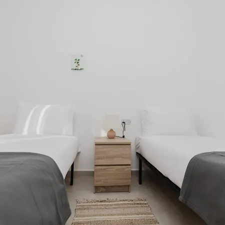 Seaside 2bed Ghadira! By Homely Διαμέρισμα