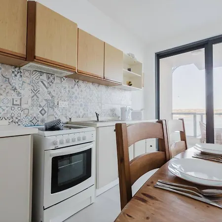 Seaside 2bed Ghadira! By Homely Apartament Mellieħa