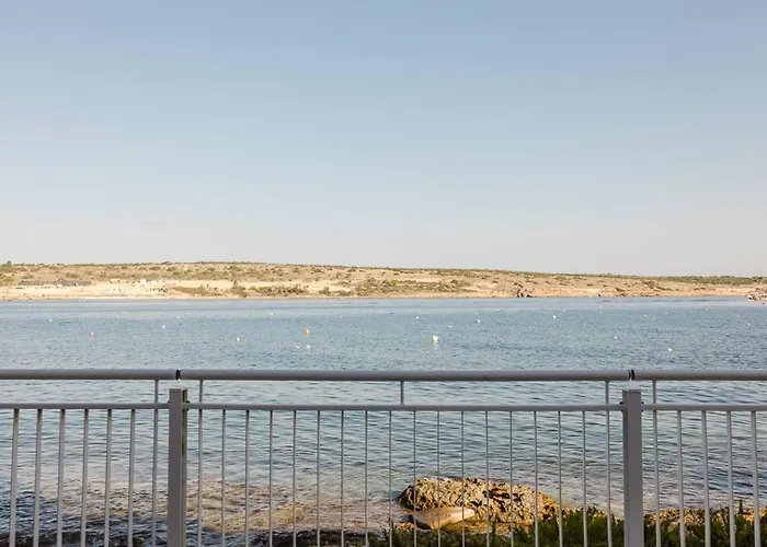 Apartamento Seaside 2bed Ghadira! By Homely