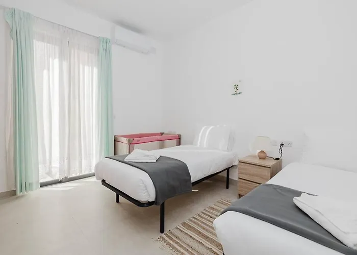 Seaside 2bed Ghadira! By Homely 아파트 *